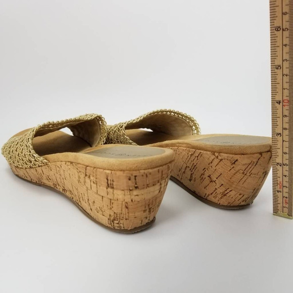 Karen Scott Womens Frankklyn Sandals Beige Cork Platform Heels Slip Ons 9 M - Picture 3 of 11